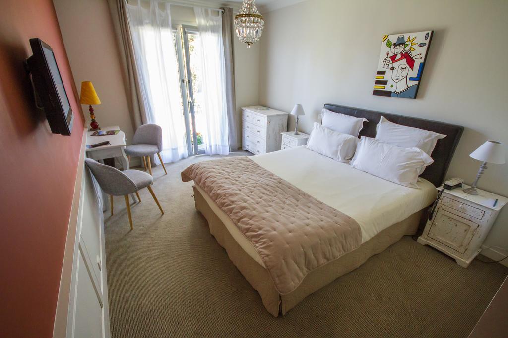 Hotel The Originals Residence De Rohan วูซ์-ซัวร์-แมร์ ภายนอก รูปภาพ