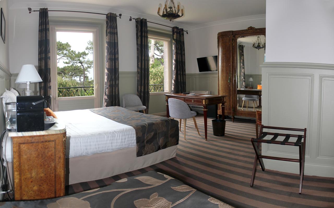 Hotel The Originals Residence De Rohan วูซ์-ซัวร์-แมร์ ภายนอก รูปภาพ